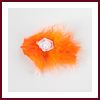 Lot de 10 boutonnières invités mariage plume orange et fleur blanche