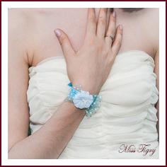 Bracelet turquoise fleur blanche satin et organza